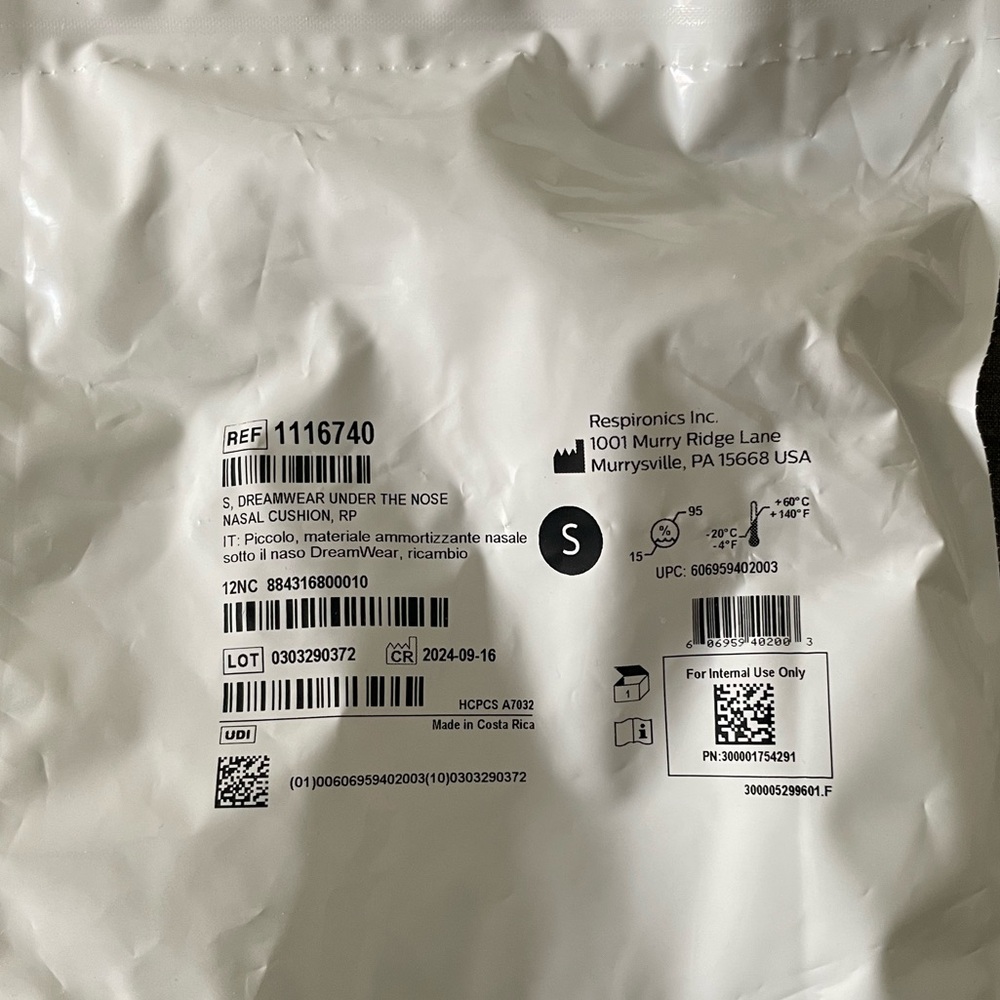 Lot of 9 NEW in Sealed Package Dreamwear Nasal Cushions, Size Small
